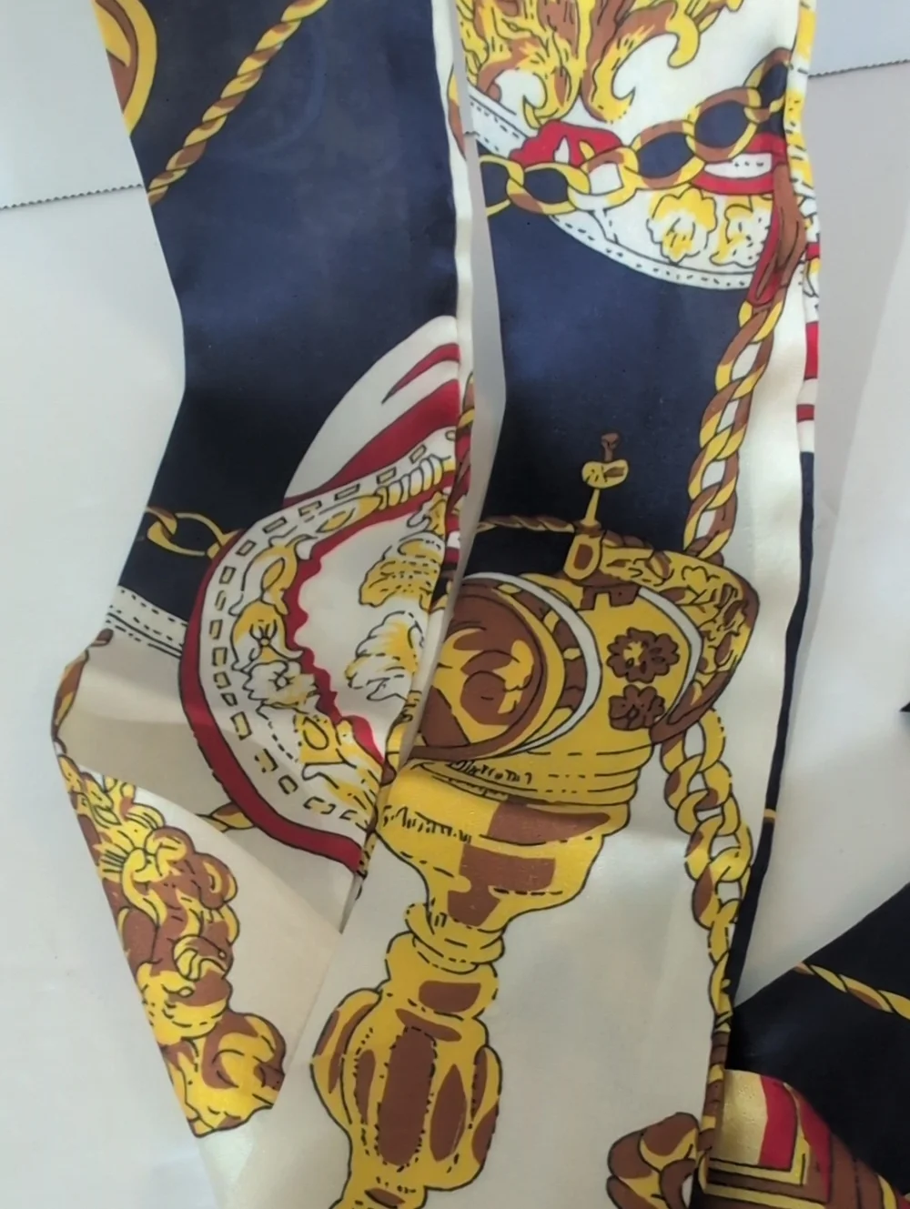 NWT House of Harlow 1960 Style Chain Print Scarf Belt - Red, Navy, Gold on Cream